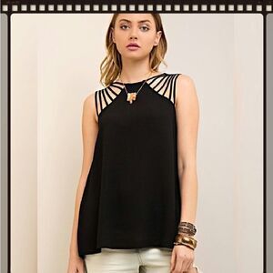 BACKโIN STOCK!๐ป๐ปBLACK STRAPPY SWINGโTOP๐ป๐ป